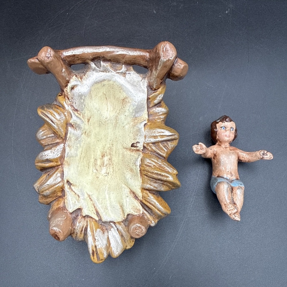 Vintage Christmas Nativity Cradle And Baby Jesus Ceramic 5.5"
